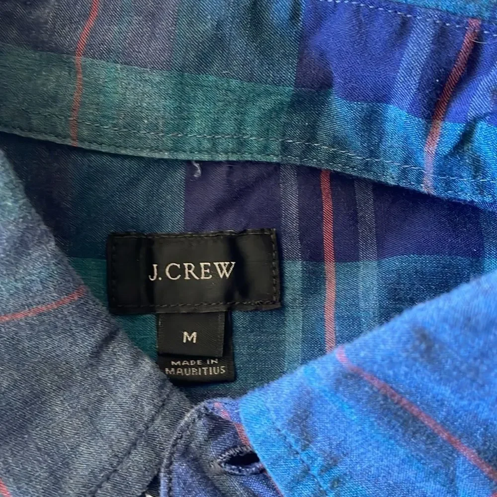 J. Crew Long Sleeve Button Up Size medium m plaid flannel blue red medium mens